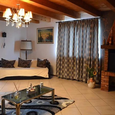 Вілла Casa Ricciotti Tritenii de Jos Екстер'єр фото