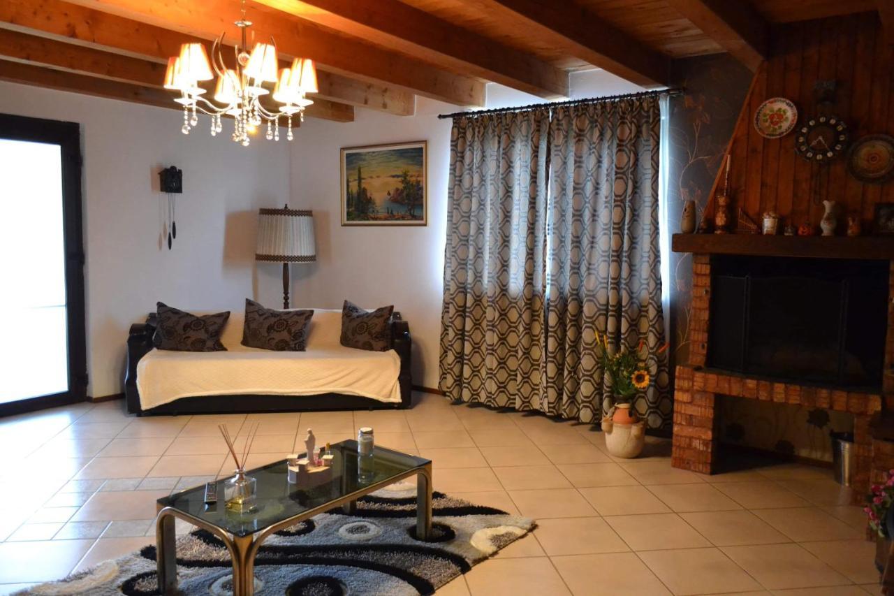 Вілла Casa Ricciotti Tritenii de Jos Екстер'єр фото